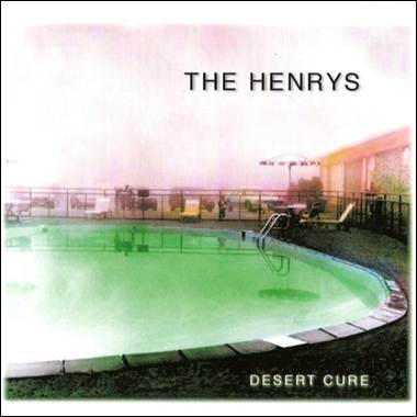 A pool with green water
Description automatically generated