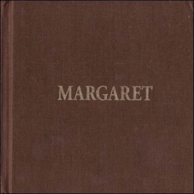 A close-up of a book

Description automatically generated