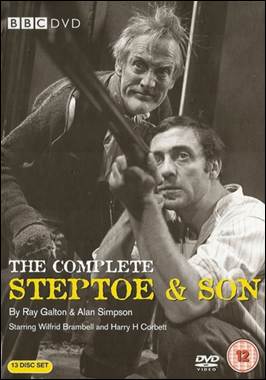 A person holding an object
Description automatically generated