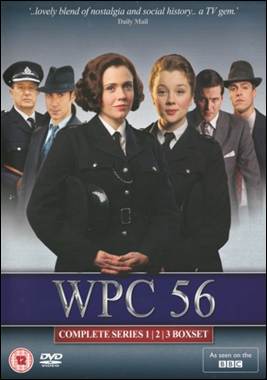 A group of people in uniform
Description automatically generated